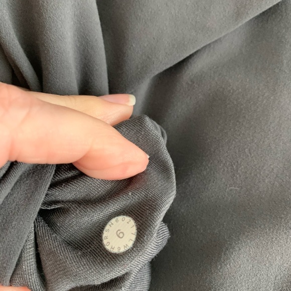 lululemon athletica Gray Leggings size 6 - Picture 6 of 6